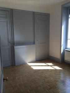 For rent Lyon-2eme-arrondissement 3 rooms 71 m2 Rhone (69002) photo 1