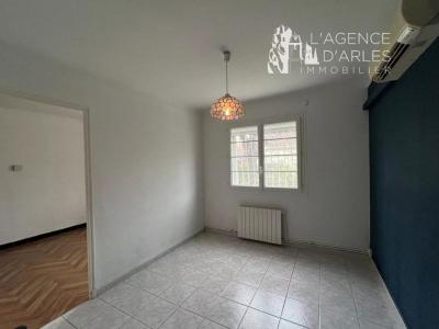 For sale Arles 5 rooms 82 m2 Bouches du Rhone (13200) photo 2