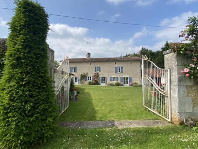 For sale Mareuil 10 rooms 293 m2 Dordogne (24340) photo 0