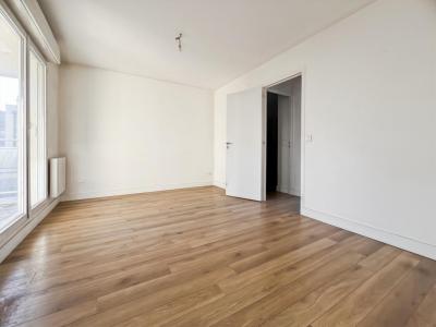 For sale Paris-13eme-arrondissement 2 rooms 46 m2 Paris (75013) photo 1