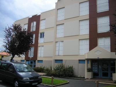 For rent May-sur-evre 4 rooms 75 m2 Maine et loire (49122) photo 0