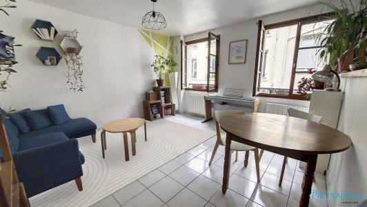 For sale Lyon-7eme-arrondissement 3 rooms 73 m2 Rhone (69007) photo 1