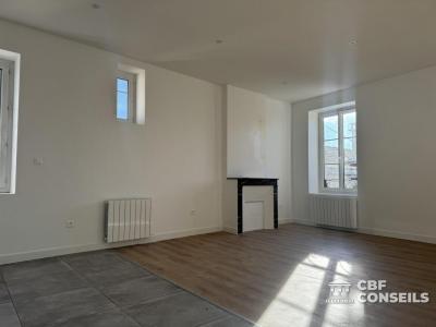 For sale Riom 4 rooms 71 m2 Puy de dome (63200) photo 1