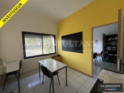 For sale Villeneuve-les-avignon 70 m2 Gard (30400) photo 0