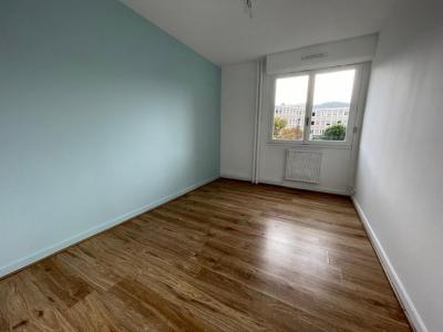 For rent Clermont-ferrand 5 rooms 92 m2 Puy de dome (63000) photo 4