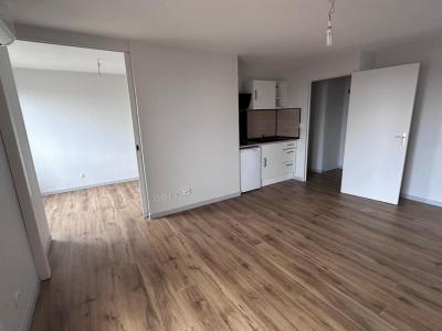 For rent Toulouse 1 room 36 m2 Haute garonne (31100) photo 0