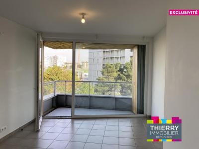 For sale Nantes 2 rooms 40 m2 Loire atlantique (44200) photo 0