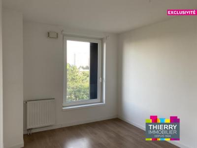 For sale Nantes 2 rooms 40 m2 Loire atlantique (44200) photo 3