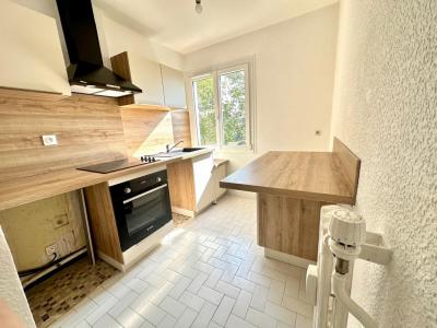 For rent Nantes 3 rooms 52 m2 Loire atlantique (44000) photo 2