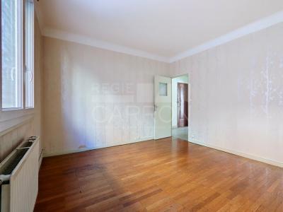 For sale Lyon-7eme-arrondissement 3 rooms 65 m2 Rhone (69007) photo 3