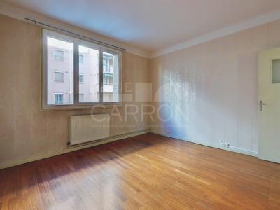 For sale Lyon-7eme-arrondissement 3 rooms 65 m2 Rhone (69007) photo 4