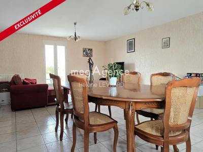 For sale Neau 5 rooms 122 m2 Mayenne (53150) photo 3