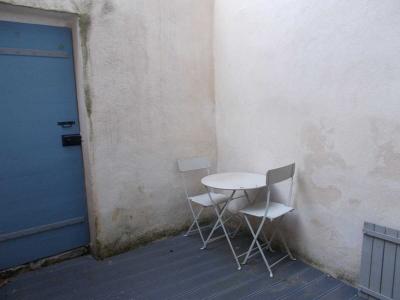 For rent Cadenet 1 room 18 m2 Vaucluse (84160) photo 0