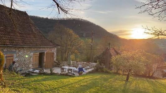 For sale Villeneuve VILLENEUVE 5 rooms 104 m2 Aveyron (12260) photo 0