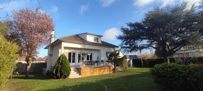 For sale Brunoy SAINT PIERRE 6 rooms 143 m2 Essonne (91800) photo 0