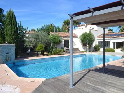 Acheter Maison 266 m2 Aigues-mortes