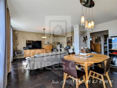 For sale Grenoble 3 rooms 97 m2 Isere (38100) photo 4