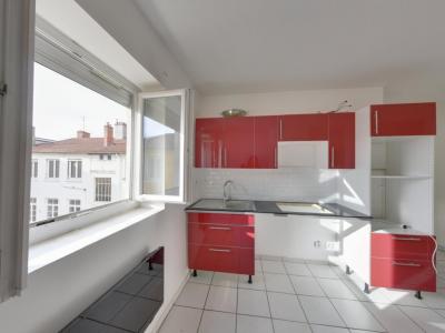 For sale Lyon-4eme-arrondissement 2 rooms 43 m2 Rhone (69004) photo 2