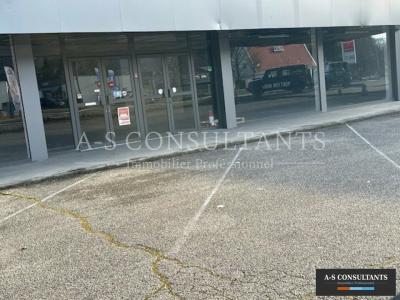 Louer Local commercial 720 m2 Ravoire