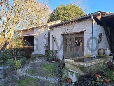 For sale Savigny-sous-faye 5 rooms 146 m2 Vienne (86140) photo 4