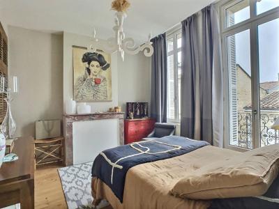 For sale Bordeaux 8 rooms 216 m2 Gironde (33000) photo 4