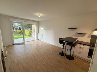 For sale Vannes 2 rooms 41 m2 Morbihan (56000) photo 2