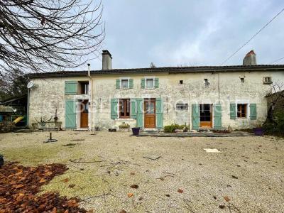 For sale Chef-boutonne 5 rooms 202 m2 Deux sevres (79110) photo 0