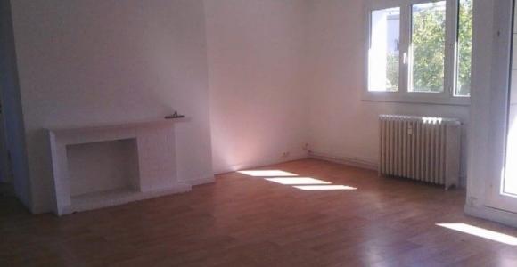 For rent Douai 3 rooms 70 m2 Nord (59500) photo 2