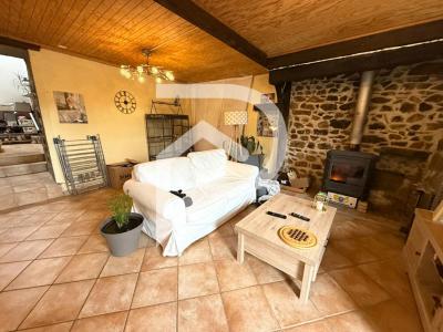 For sale Saint-marcel-d'urfe 5 rooms 112 m2 Loire (42430) photo 1