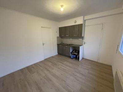 For rent Longuenesse 1 room 16 m2 Pas de calais (62219) photo 2