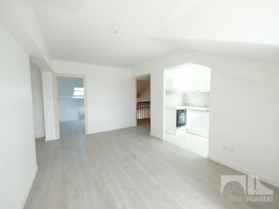 Louer Appartement 70 m2 Saint-etienne