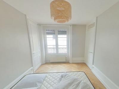 For rent Lyon-2eme-arrondissement 3 rooms 86 m2 Rhone (69002) photo 3