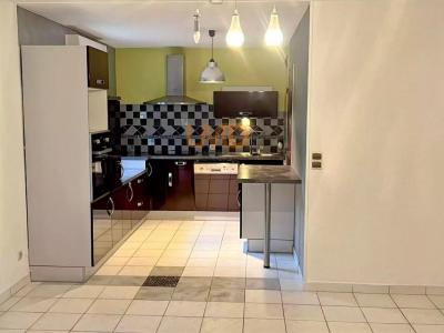 For sale Nimes 3 rooms 64 m2 Gard (30000) photo 4