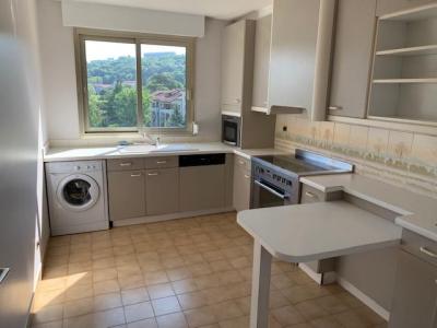 For rent Lyon-4eme-arrondissement 4 rooms 126 m2 Rhone (69004) photo 4