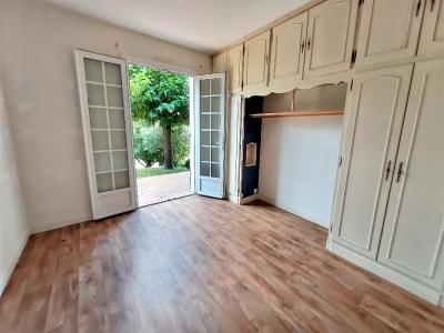 For sale Agen 5 rooms 137 m2 Lot et garonne (47000) photo 2