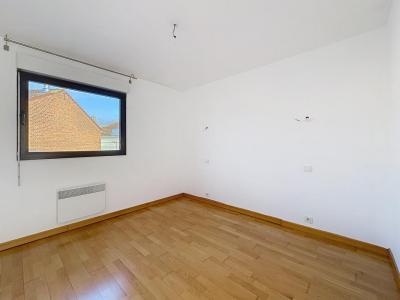 For rent Lomme 4 rooms 117 m2 Nord (59160) photo 2