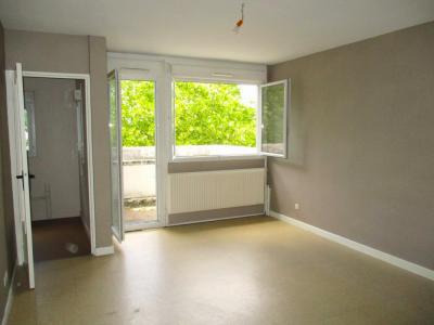 For rent Digoin 3 rooms 66 m2 Saone et loire (71160) photo 0