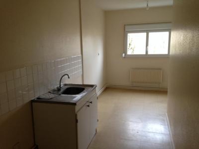 For rent Digoin 3 rooms 66 m2 Saone et loire (71160) photo 2