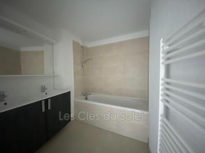 For rent Brignoles 3 rooms 64 m2 Var (83170) photo 3