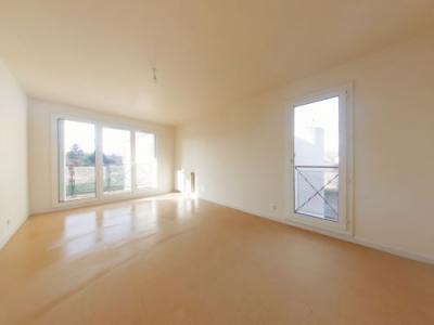 For rent Orval 3 rooms 63 m2 Cher (18200) photo 2