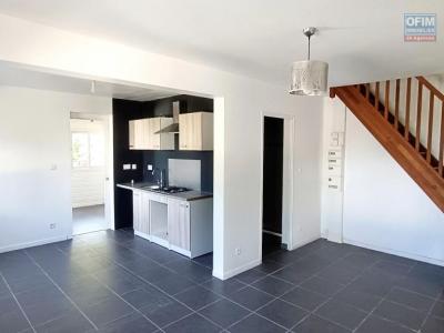 Louer Maison 85 m2 Saint-joseph