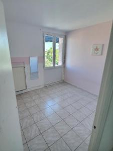 For sale Cavaillon 3 rooms 56 m2 Vaucluse (84300) photo 0