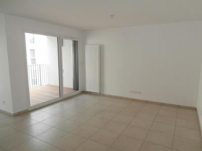 For rent Tassin-la-demi-lune 2 rooms 42 m2 Rhone (69160) photo 1