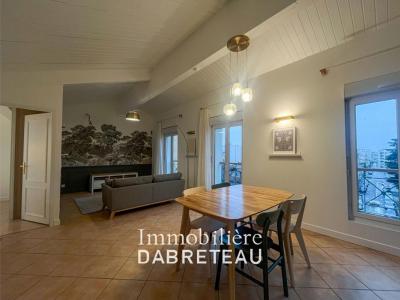 For rent Villeurbanne 2 rooms 55 m2 Rhone (69100) photo 0