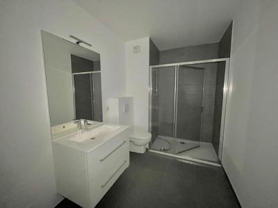 For rent Rueil-malmaison 1 room 32 m2 Hauts de Seine (92500) photo 2