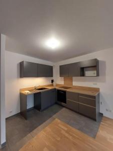 For rent Rueil-malmaison 4 rooms 80 m2 Hauts de Seine (92500) photo 1