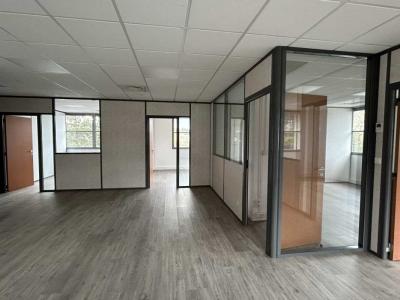 Louer Bureau Saint-genis-laval Rhone