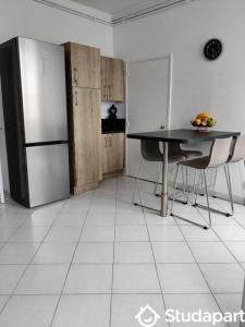 Louer Appartement 17 m2 Saint-etienne