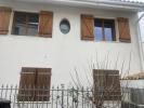 For rent House Begles  122 m2