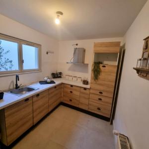 For sale Roubaix 6 rooms 102 m2 Nord (59100) photo 3